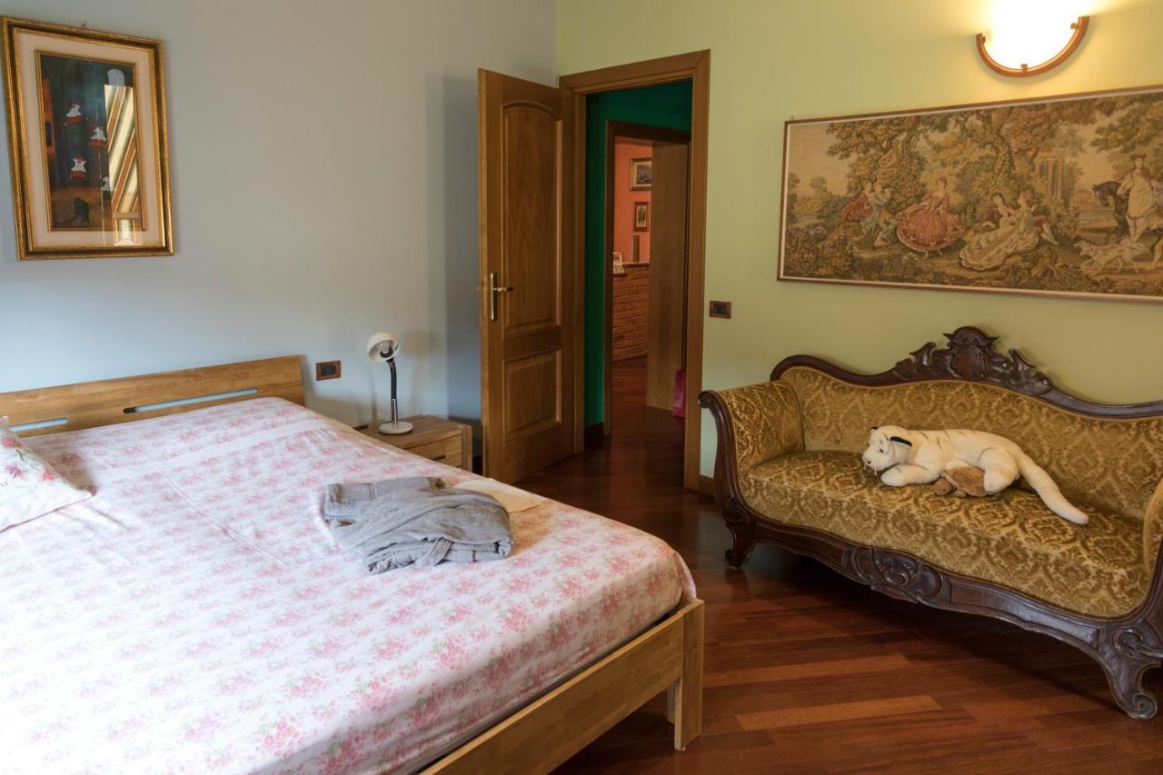 A Casa Di Anna, Elegant Flat In Cremona Apartment Exterior photo